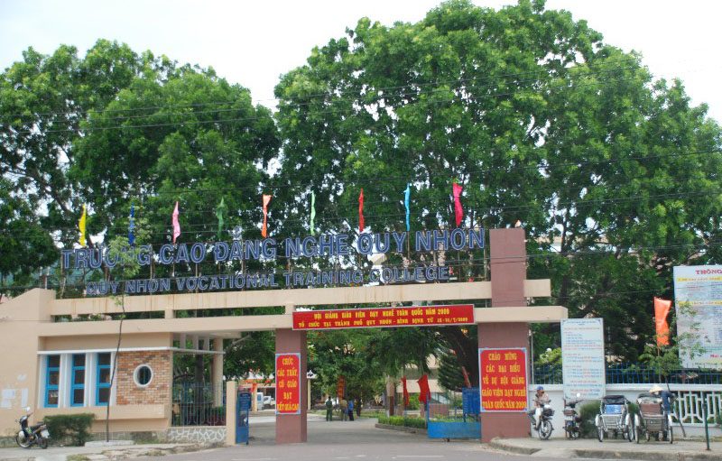 lam bang cao dang nghe quy nhon 1