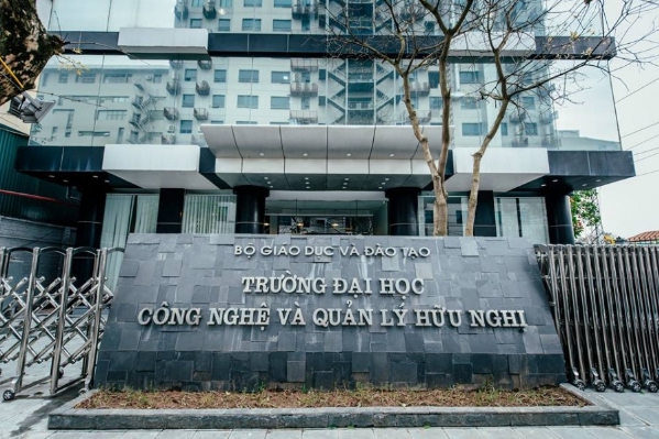 Trường Đại học Công nghệ và Quản lý Hữu Nghị