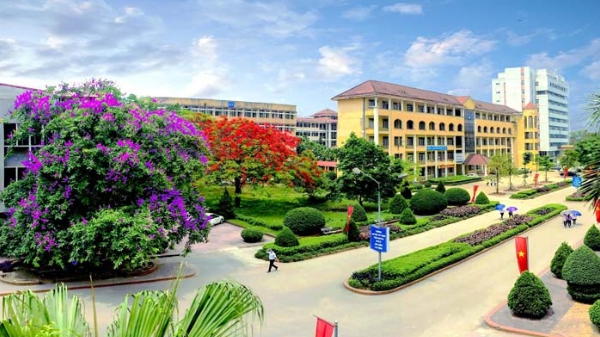Định nghĩa " các trường Đại học nhân đôi điểm Tiếng Anh " trong đợt tuyển sinh là gì?