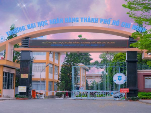 Điểm Chuẩn Đại Học Ngân Hàng 2022 BUH Mới Và Đầy Đủ