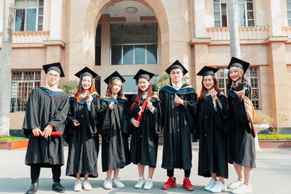 Thông tin liên hệ tuyển sinh của Học viện Ngân hàng