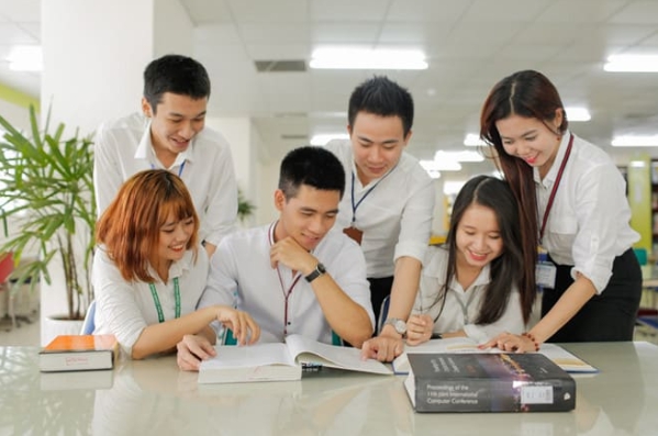 Ngành kinh doanh – Quản lý
