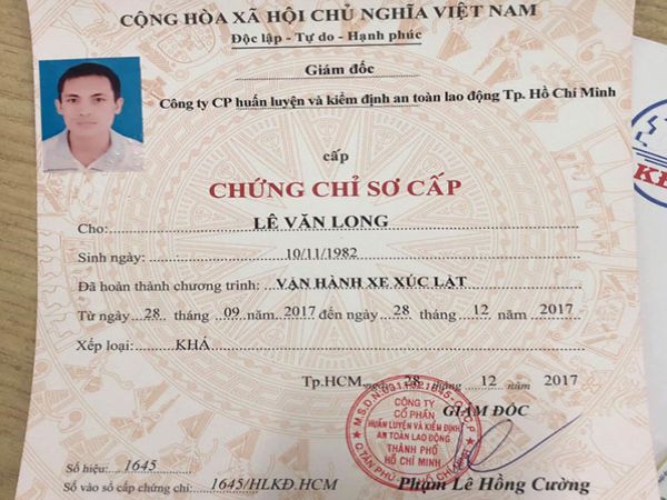 Làm Chứng Chỉ Máy Xúc Lấy Ngay Tại Làm Bằng Toàn Quốc