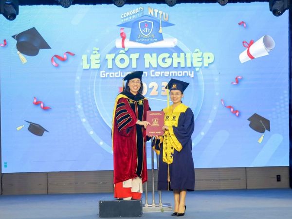Có Đúng Là Bằng Đại Học Nguyễn Tất Thành Có Giá Trị không?