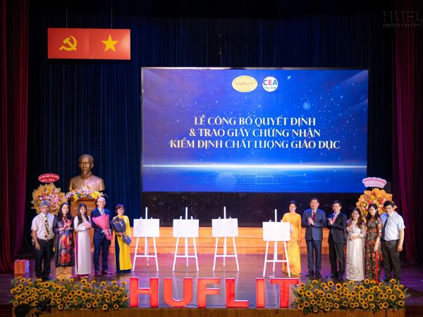 Bằng Đại Học HUFLIT Có Giá Trị Không? Cùng Tìm Hiểu Nhé
