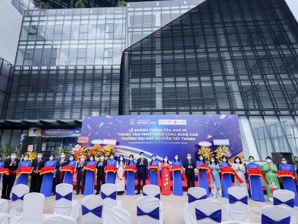 Có Đúng Là Bằng Đại Học Nguyễn Tất Thành Có Giá Trị không?