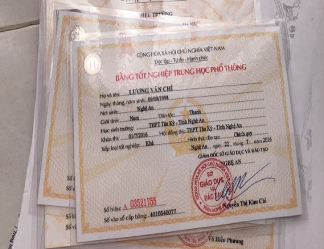 Làm Bằng Cấp 3 Phôi Thật Giá Rẻ Không Cần Học Và Thi